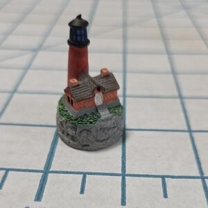 Miniature Currituck Lighthouse Figurine, Gently Preloved, VTG 90s